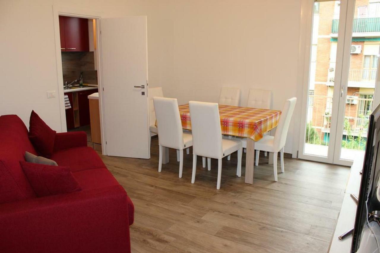 Light & Colours Apartment 볼로냐 외부 사진