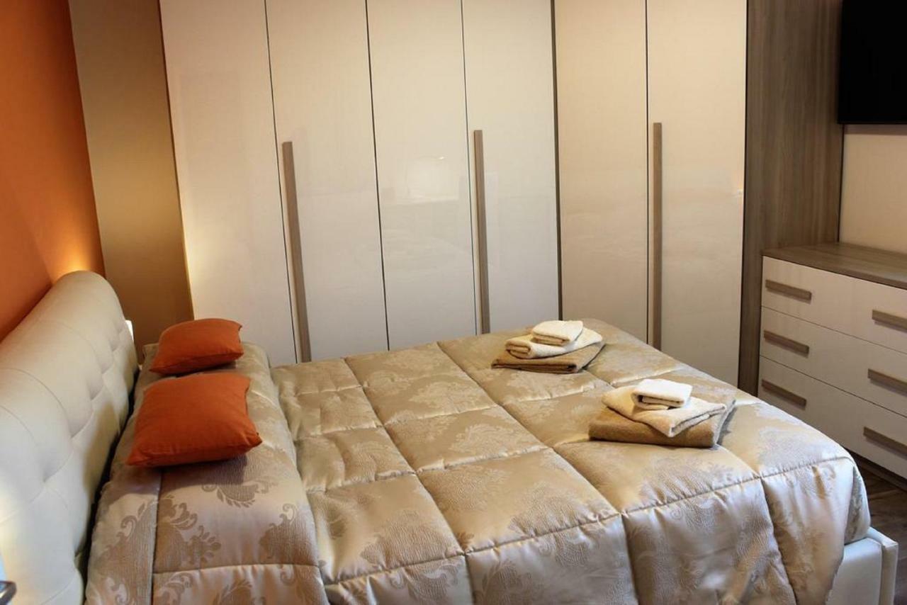 Light & Colours Apartment 볼로냐 외부 사진