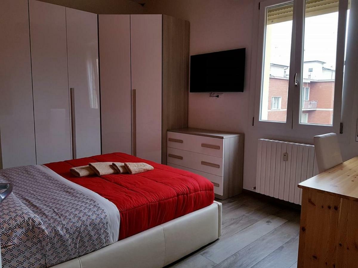 Light & Colours Apartment 볼로냐 외부 사진